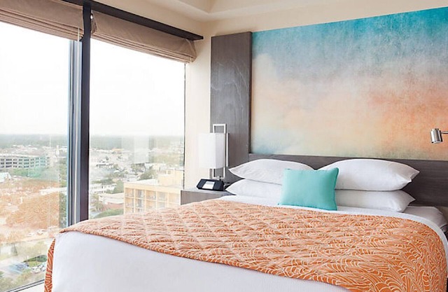 Oceanfront Resort Sea Glass Tower-1 Bdrm Deluxe (Ocean Front) Sleeps 4