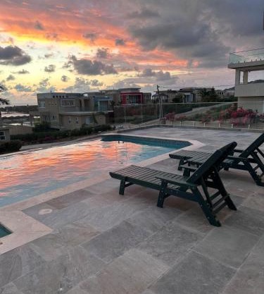 OneLoveVilla, Oceanview beach house, Whitehouse JA