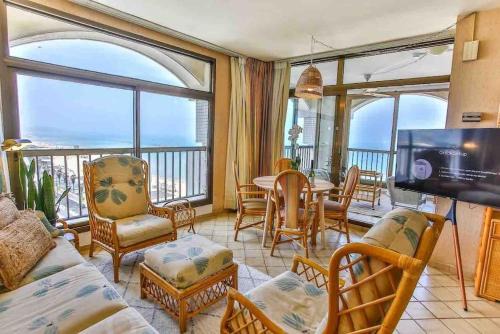 Orchid Hotel Beachfront 2BR Apartment