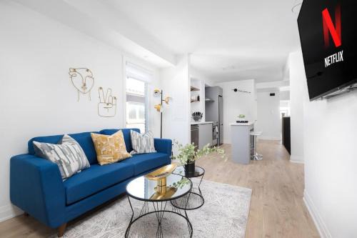 Ossington Oasis Modern Family Retreat