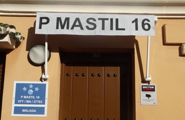 P Mastil 16