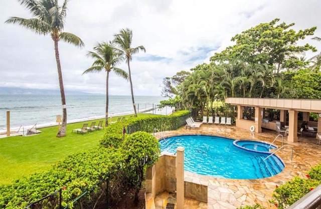 Paki Maui Condos