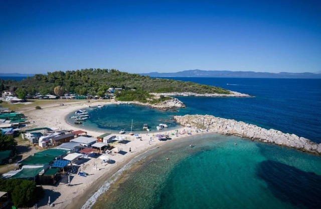Paliouri Luxury Bungalows
