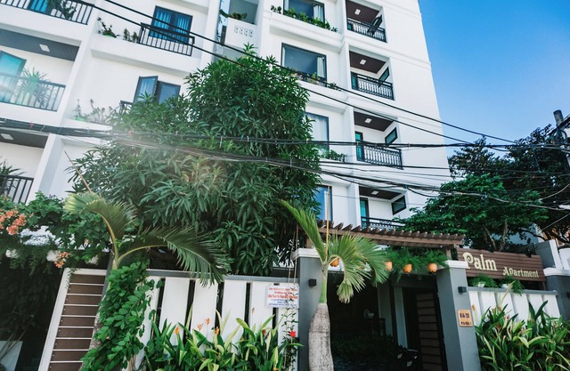 Palm Apartment