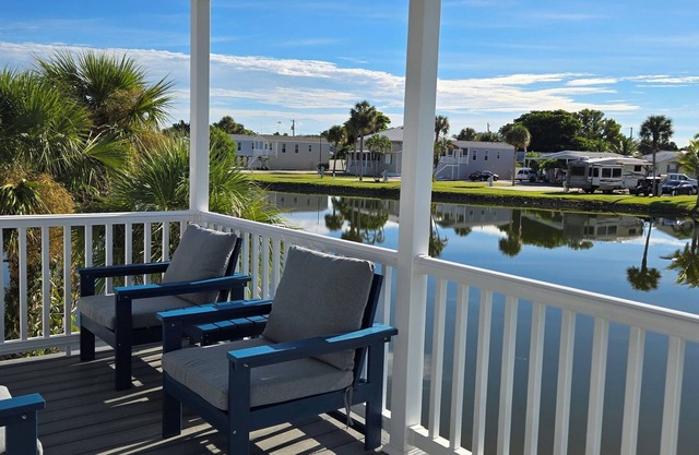 Palmview Villa New 2025 One bedroom One bath! 55+ Resort Fort Myers Beach Weekly