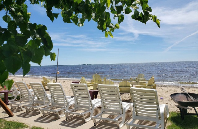 Paradise Beach Resort