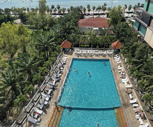 Pattaya Beach View Talay 6 by AEGEAN Suite Condo