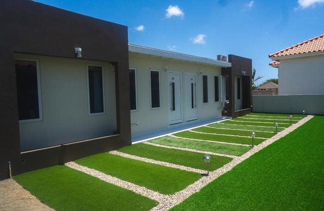 Pavia's Centerpoint Oasis