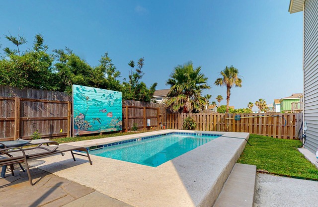 PC644 Golf Cart Included, Pet Friendly, Private Pool