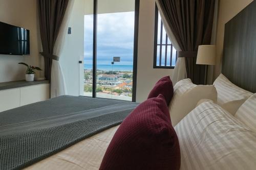 PD D'Wharf High Floor Studio With Private Entrance And Seaview Balcony