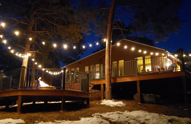Peaceful Mountain Getaway close to Red Rocks and Denver