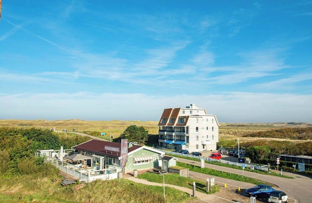 Penthouse by Groote Keeten Dunes with Sauna
