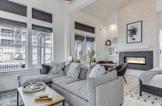 Pet Friendly, Resort Pools, Golf Cart Boardwalk to Beach