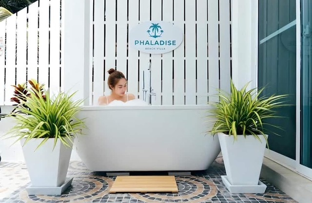 Phaladise Beach Villa at Phala Beach, Ban Chang