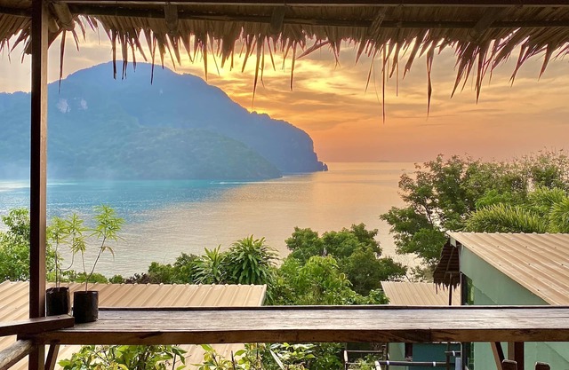 Phi Phi Sea Sky Resort