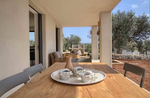 Piccante Deluxe - Three Bedroom House, Sleeps 6