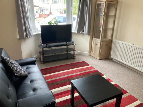 Pinfold 5 - 6 beds