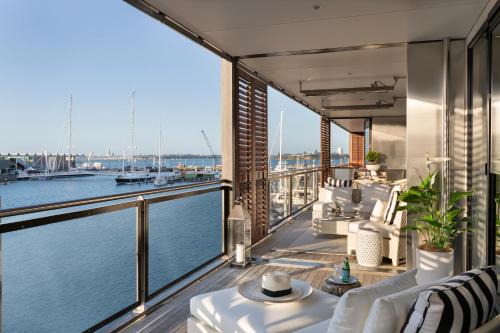 Point Residence Waterfront Luxury Auckland NZ