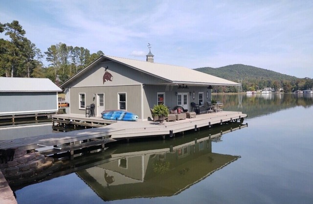 Premier Host 5 Star Review Lake Guntersville-Boom System-NO eel grass swim area