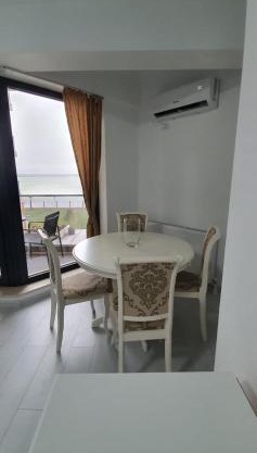 Premium Suite ApartHotel Solid Residence Mamaia the Barrels