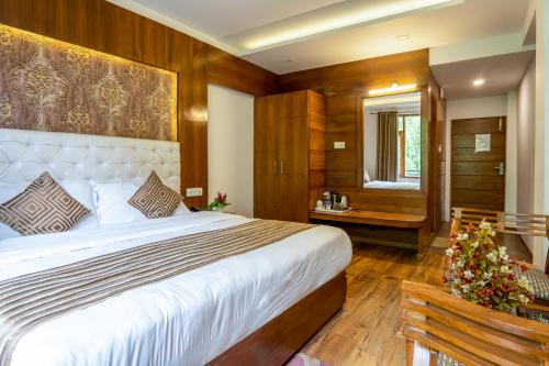 Pristine Inn Manali
