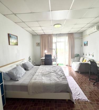 Private 3rd Floor Room