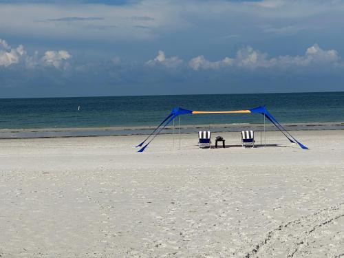 Private Beach Condo just steps to beach! 4