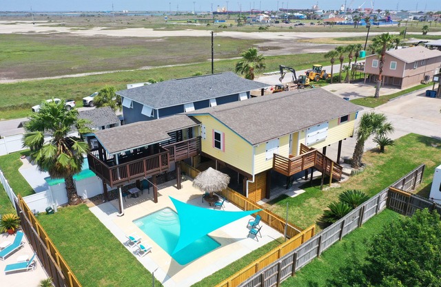 Private Pool, Yard, Deck, by the Nature Preserve! | Tipsy Flipper by AvantStay