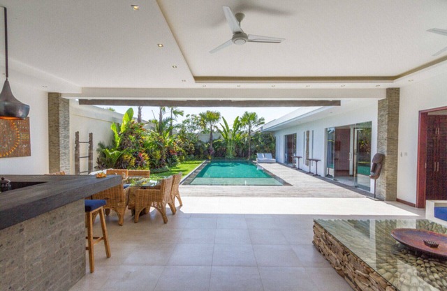 Private Villa in Seminyak 1156