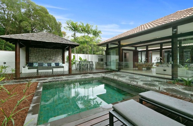 Pura Indah Luxury Villa