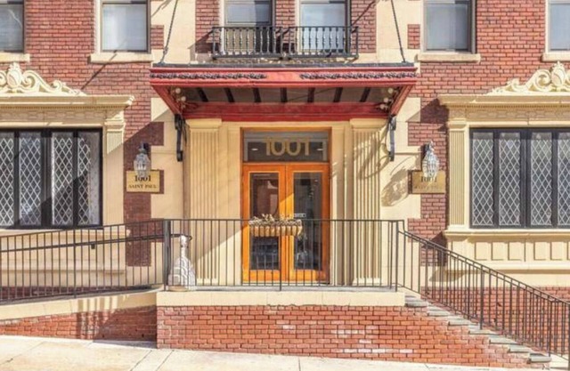 Quaint “Charm City” Condo