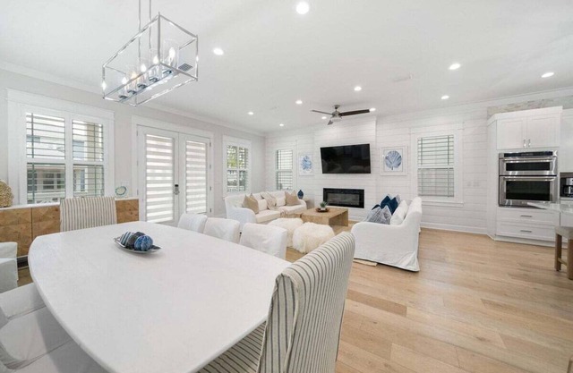 Quality Time - Seacrest Beach - Community Pool, Beach Access, Fitness Center, access to Tennis