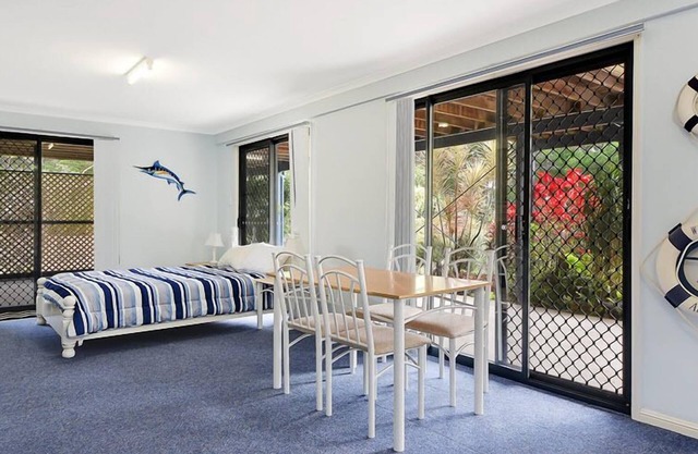 Quandamooka Beach House @ Bulwer