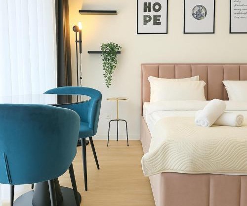 Queen's Park Residence Apartments