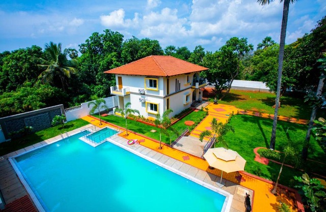 Queens Paradise Estate Resort