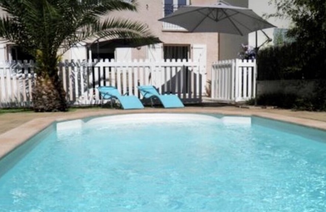 QUIET VILLA 5 MINUTES OF GOLF