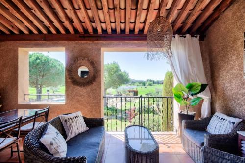 Résidence Hôtel du Golf de Pont Royal - maeva Home - Appartement climatisé 2 pièces 4 personnes - Prestige - super Home MAE-8801