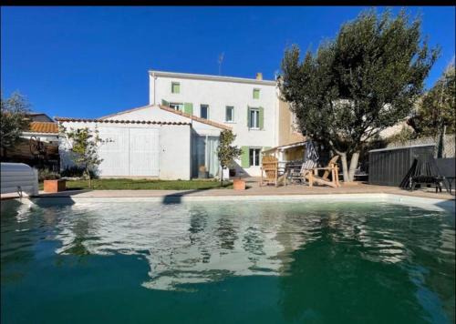 Rêve Capestanais - B&B avec Piscine
