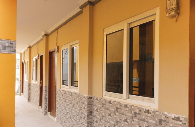 RedDoorz Plus near Palembang Square Mall