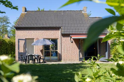 Relax on vacation in comfortable holiday home