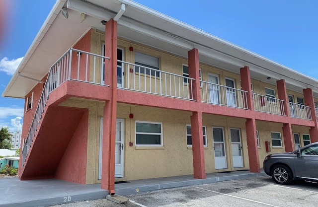 Relaxing 'Beach Nest' in Sunset Beach with Easy Beach and Bay Access