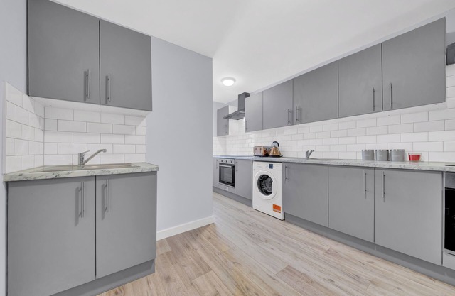 Remarkable Serviced Room West Drayton London UB7