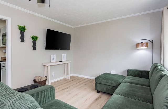 Renovated Retreat, Fire-Pit, 2 King Beds