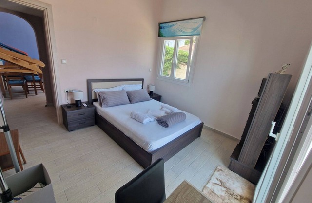 Rhea, Luxury suite on the sea!