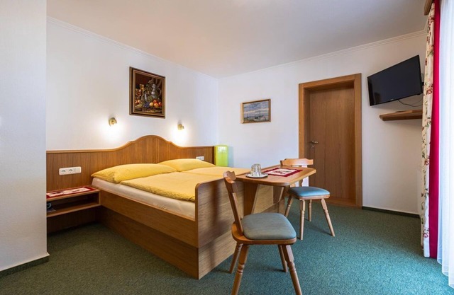 Room 6 - Guesthouse Bleiweis-Zehentner