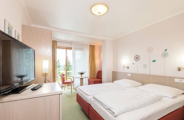 Room 'Doppelzimmer 3' with Mountain View, Private Terrace and Wi-Fi