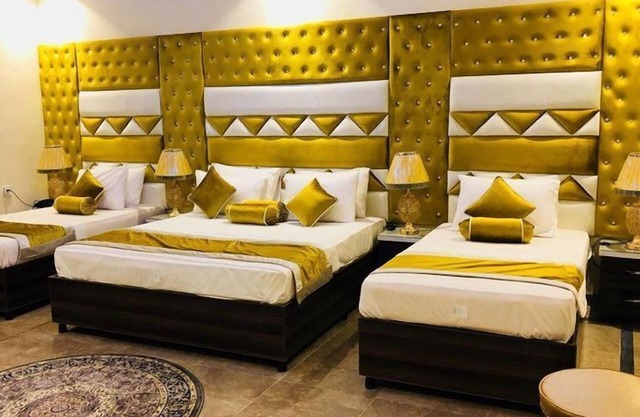 Rose Palace Hotel