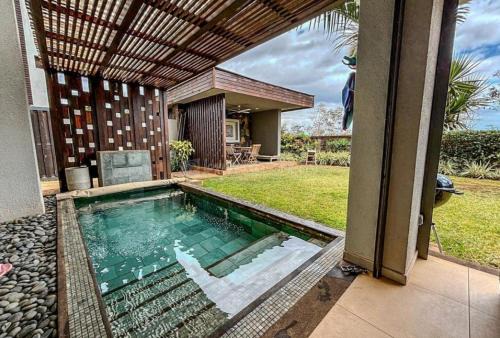 Royal Park Resort & Villas