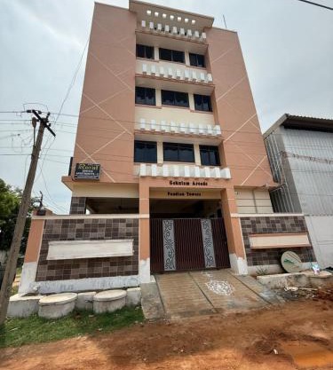 Royal service Apartment Annexe 2