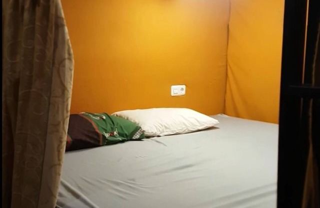 Rubikz Hostel & Cafe